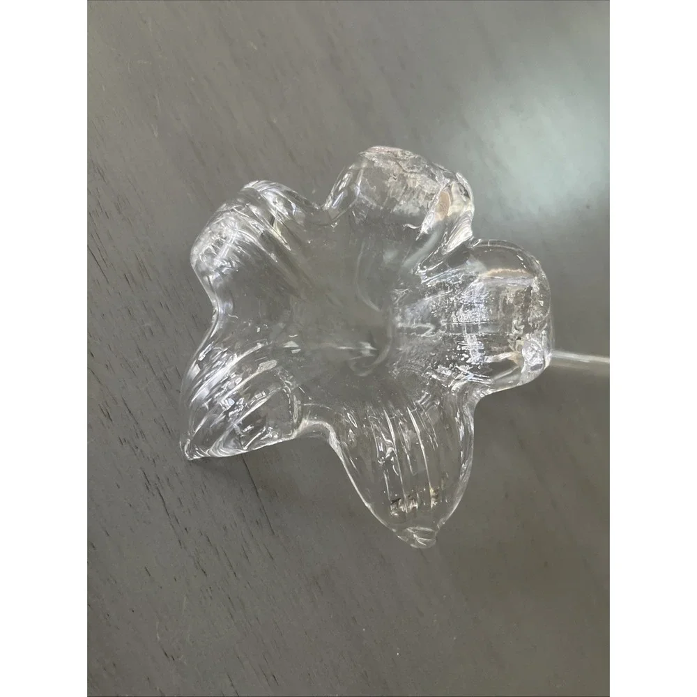 Flower Stem Bud Vase‎ Glass or Lily Paperweight, Elegant Vintage Centerpiece